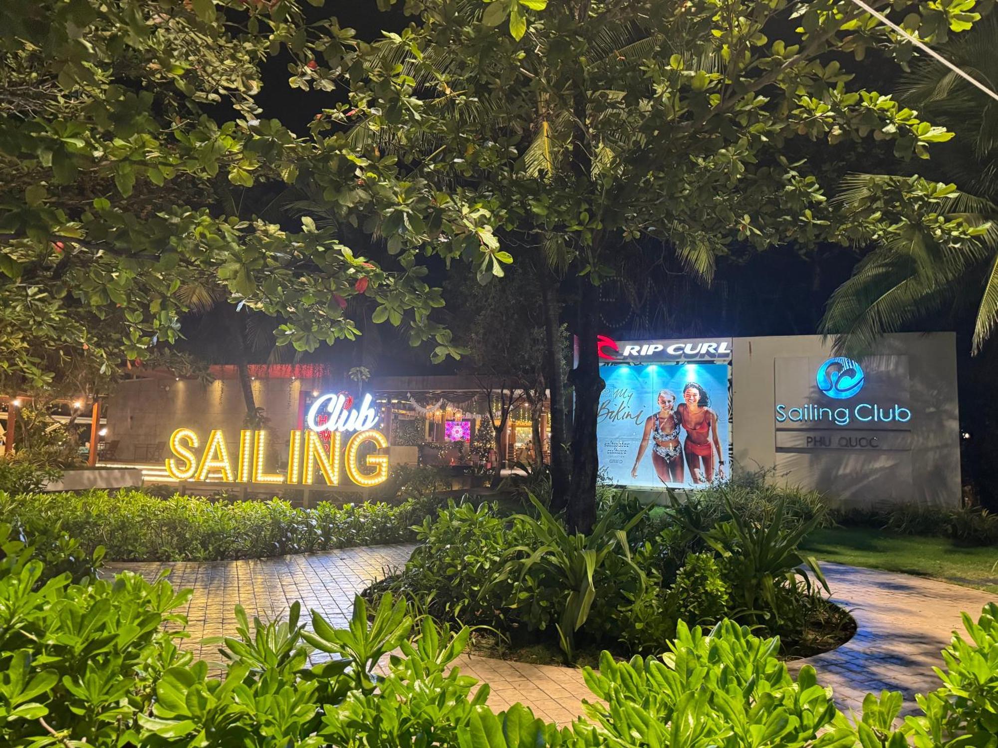 Chloe Marina Phu Quoc Lägenhet Exteriör bild